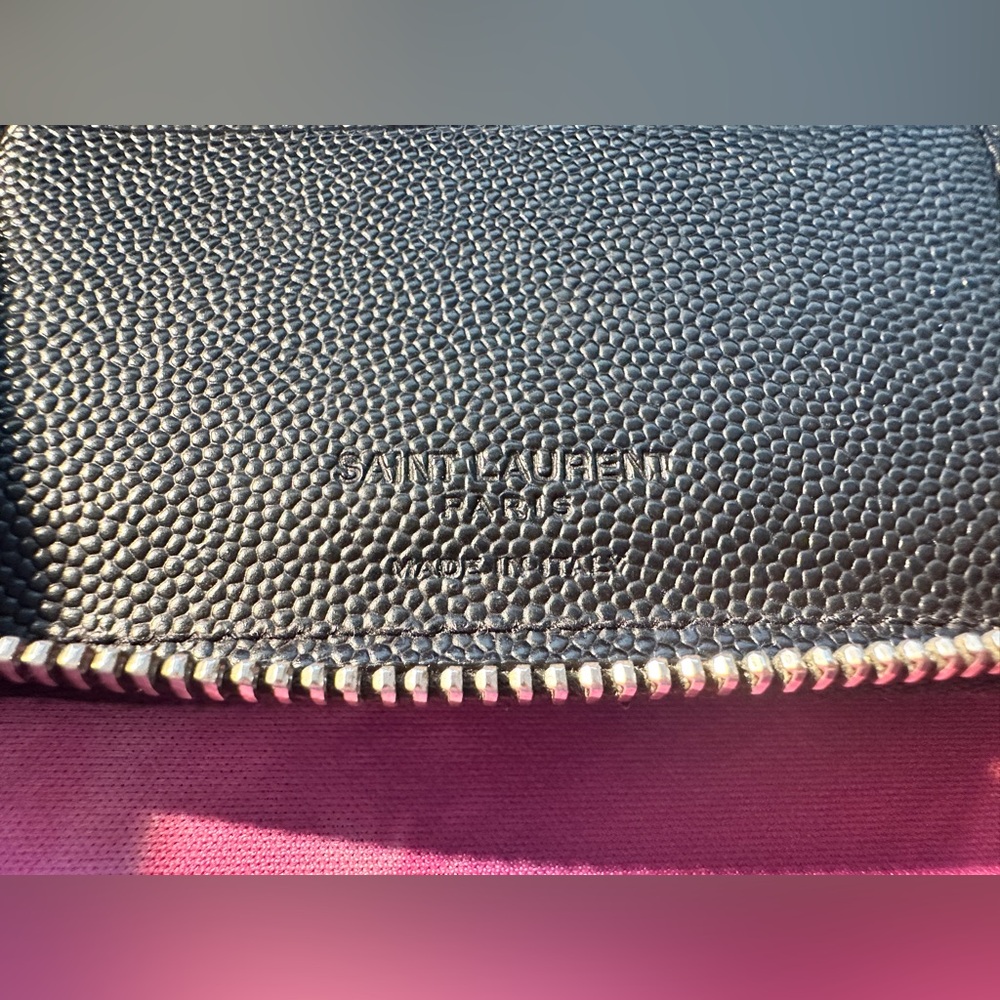 Vintage Yves Saint Laurent Men’a Wallet (EUC; Black) - Picture 11 of 16